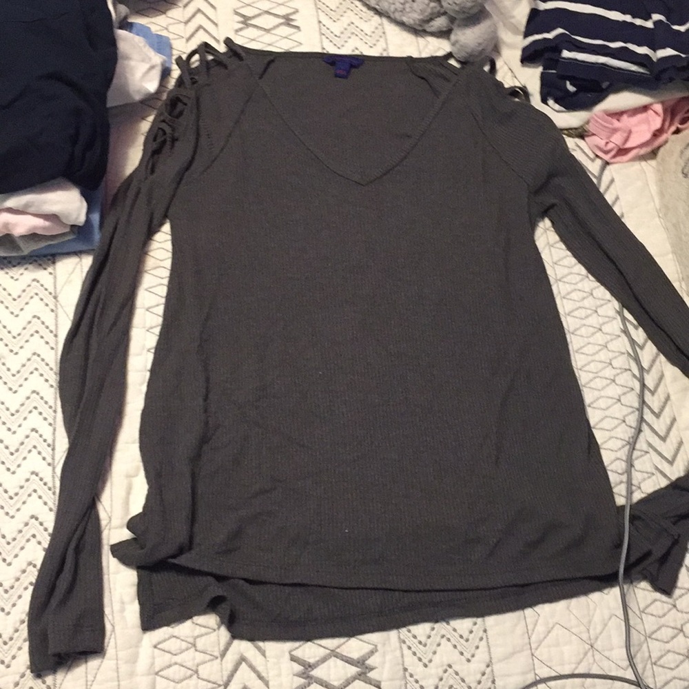 cute aeropostale long sleeve !